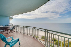 Beachfront Gulfport Vacation Rental with Balcony!